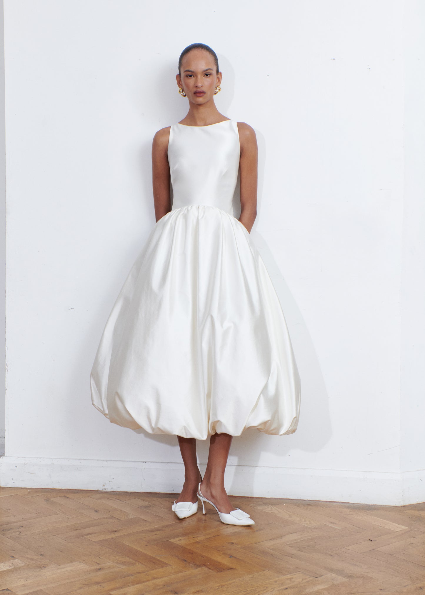 STYLE 115 // DUCHESSE SATIN BUBBLE HEM IN IVORY